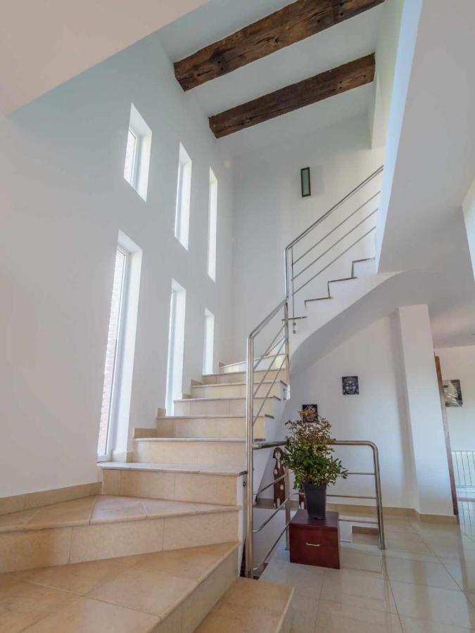 Mas Mestre con una capacidad de 6 a 8 huéspedes cerca de Sitges Olivella Extérieur photo